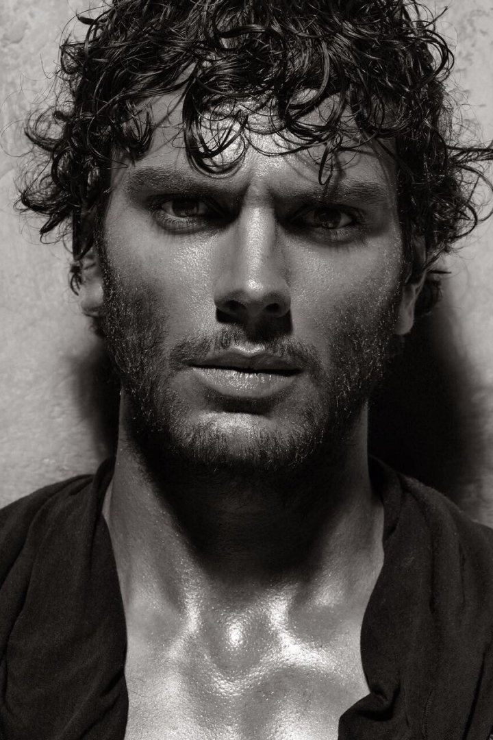 Model: MatteoCupelli