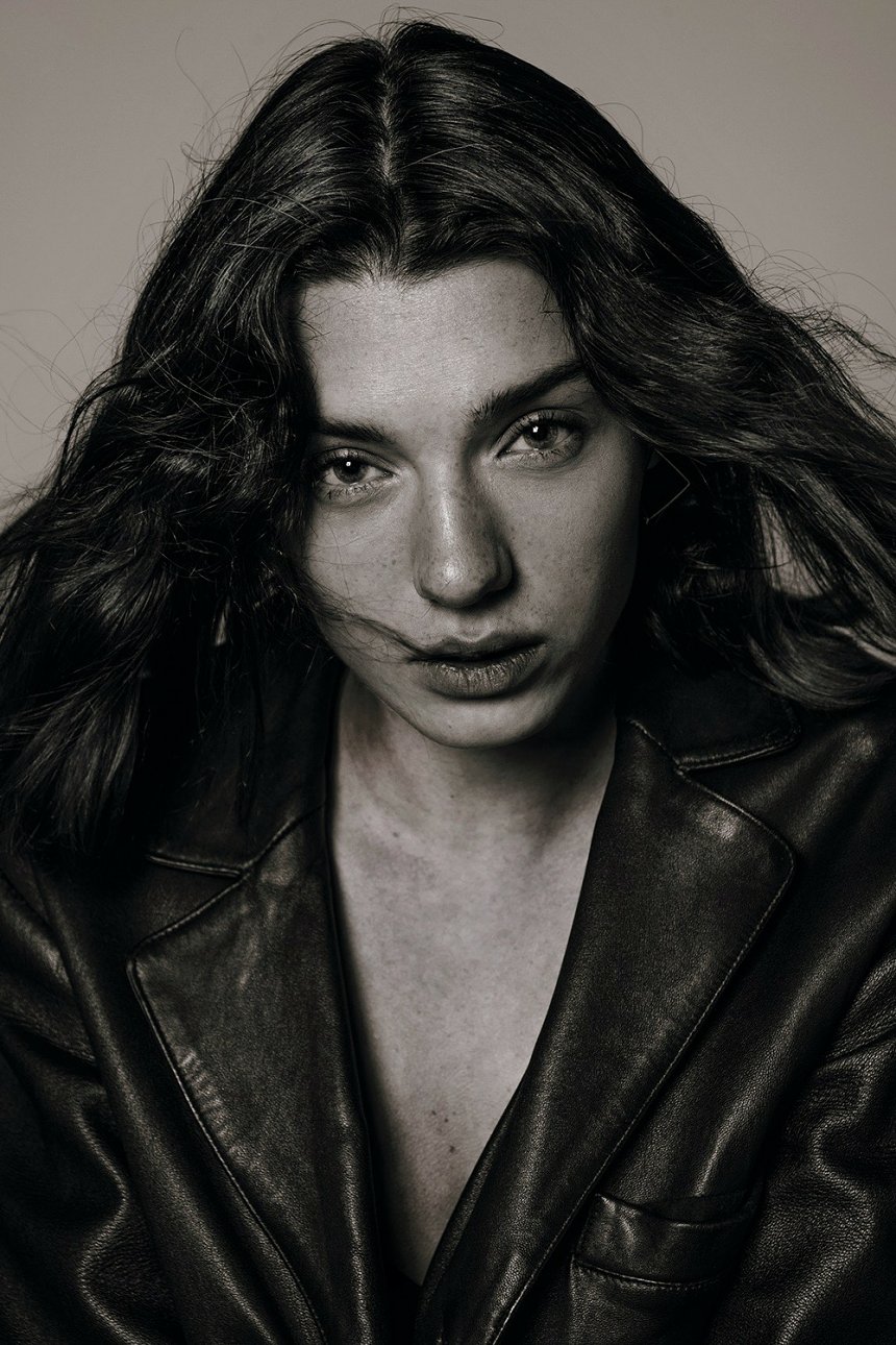 Model: KseniaS