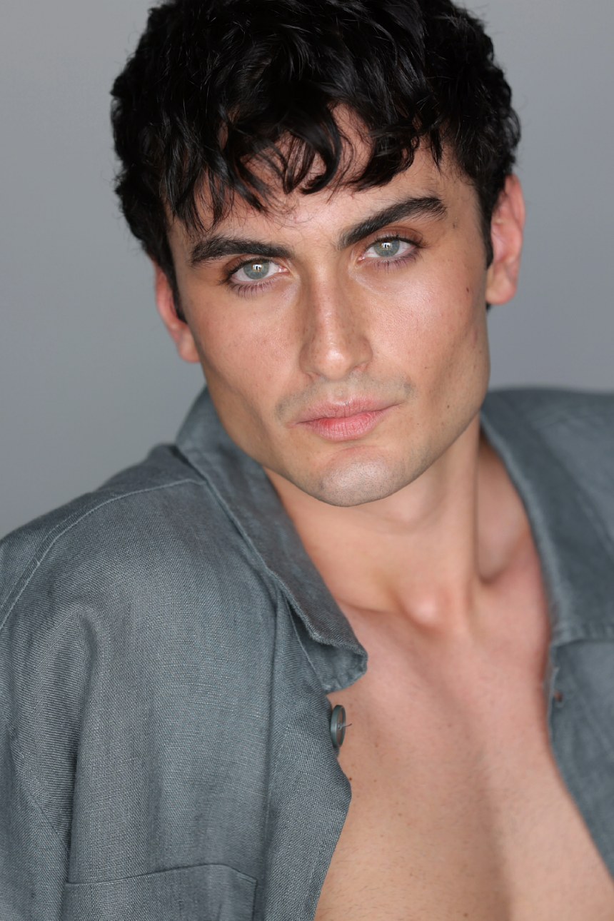 Model: Emanuele
